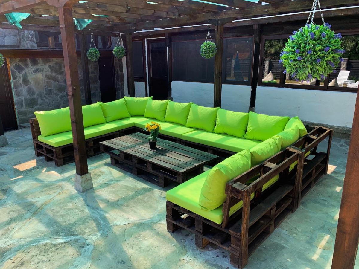 Карамановите Къщи Apriltsi  Exterior foto